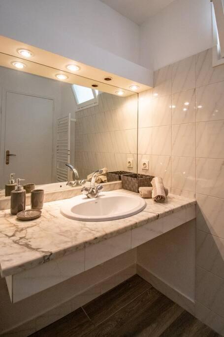 Les Quatre Loges N°1 Apartman Aix-en-Provence Kültér fotó